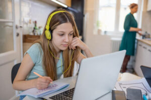 Aide aux Devoirs : Un Soutien Scolaire de Qualité avec Penuel Services